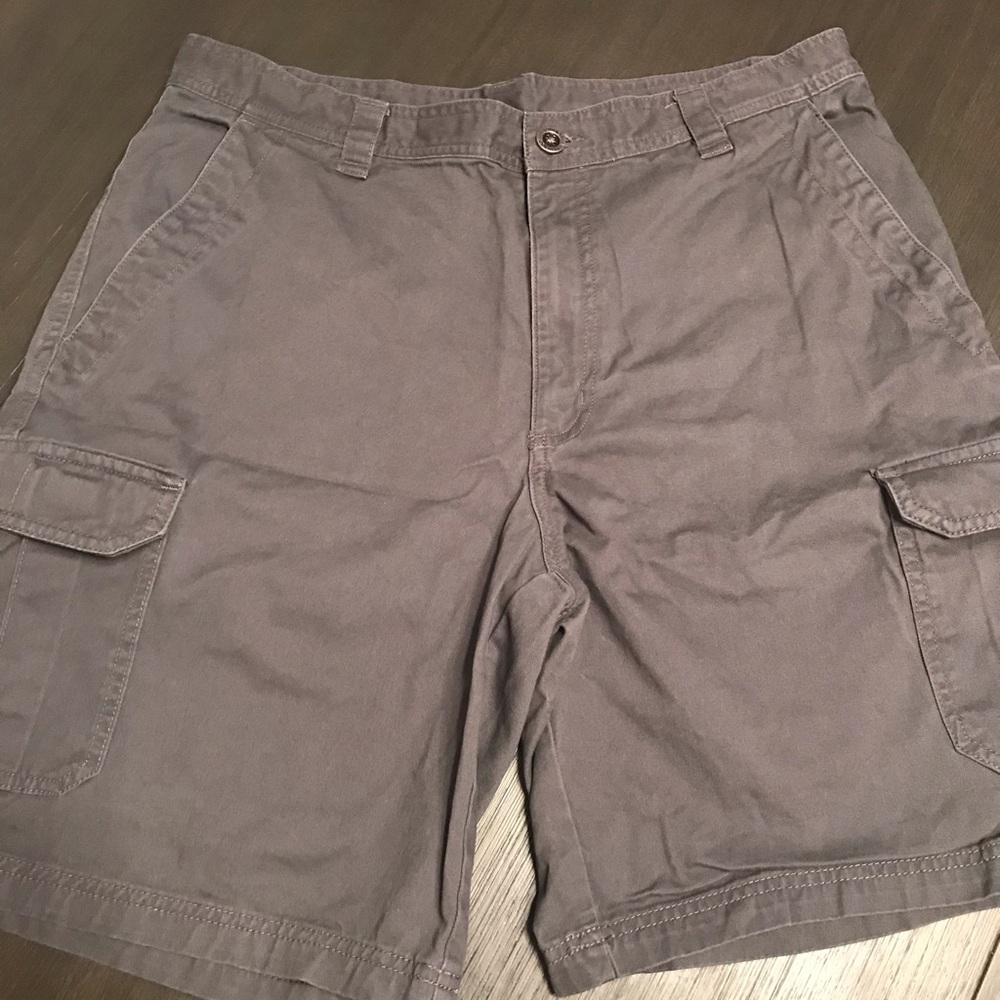 Columbia cargo shorts